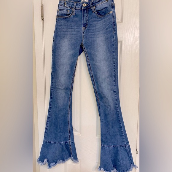 Umgee Denim - Umgee High Waisted Flared Jeans with frayed hem size 26